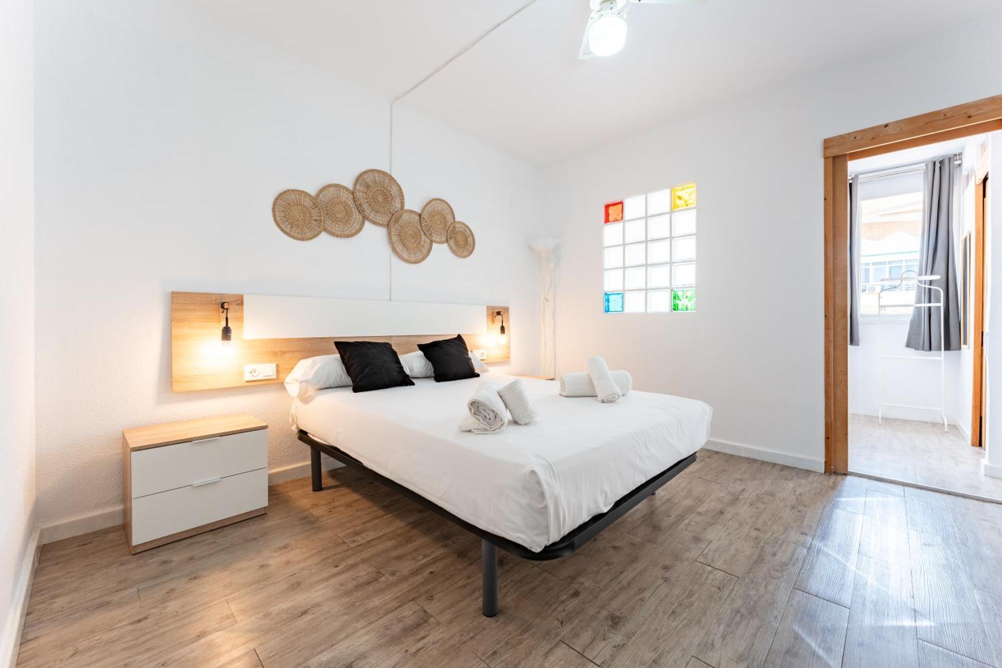 Bhost - Roca Castle Apartman Torremolinos Kültér fotó